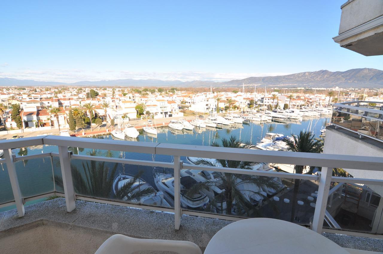 Rnet - Nautic Empuriabrava Apartment Luaran gambar