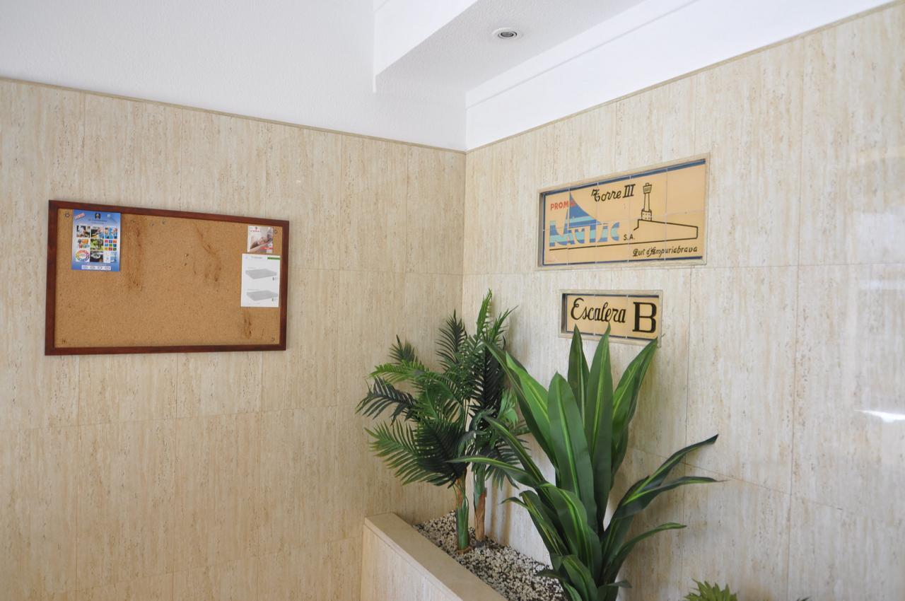 Rnet - Nautic Empuriabrava Apartment Luaran gambar
